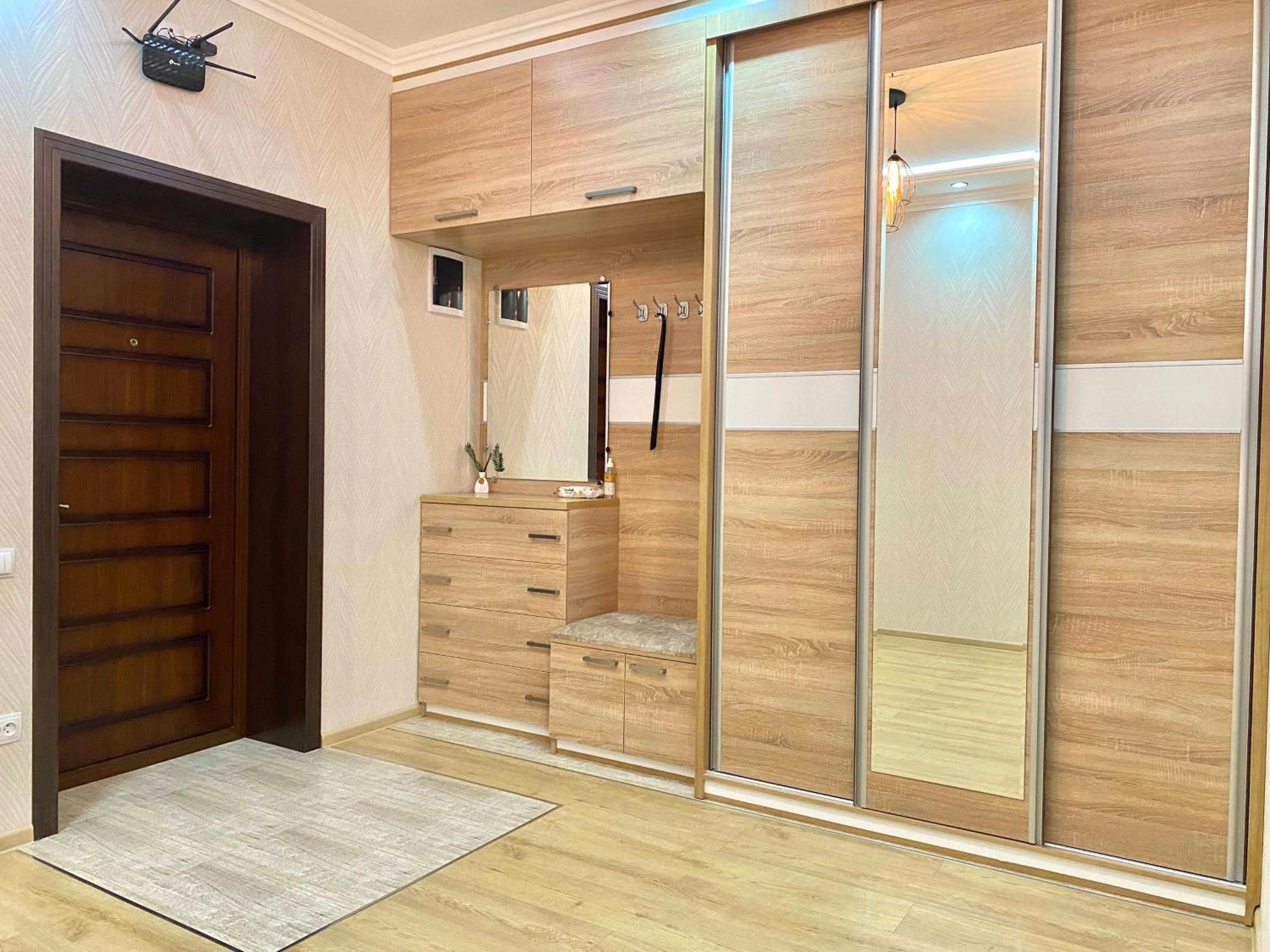 Spacious Apartment In New Building, Near The City Center And Airport Tasken Kültér fotó